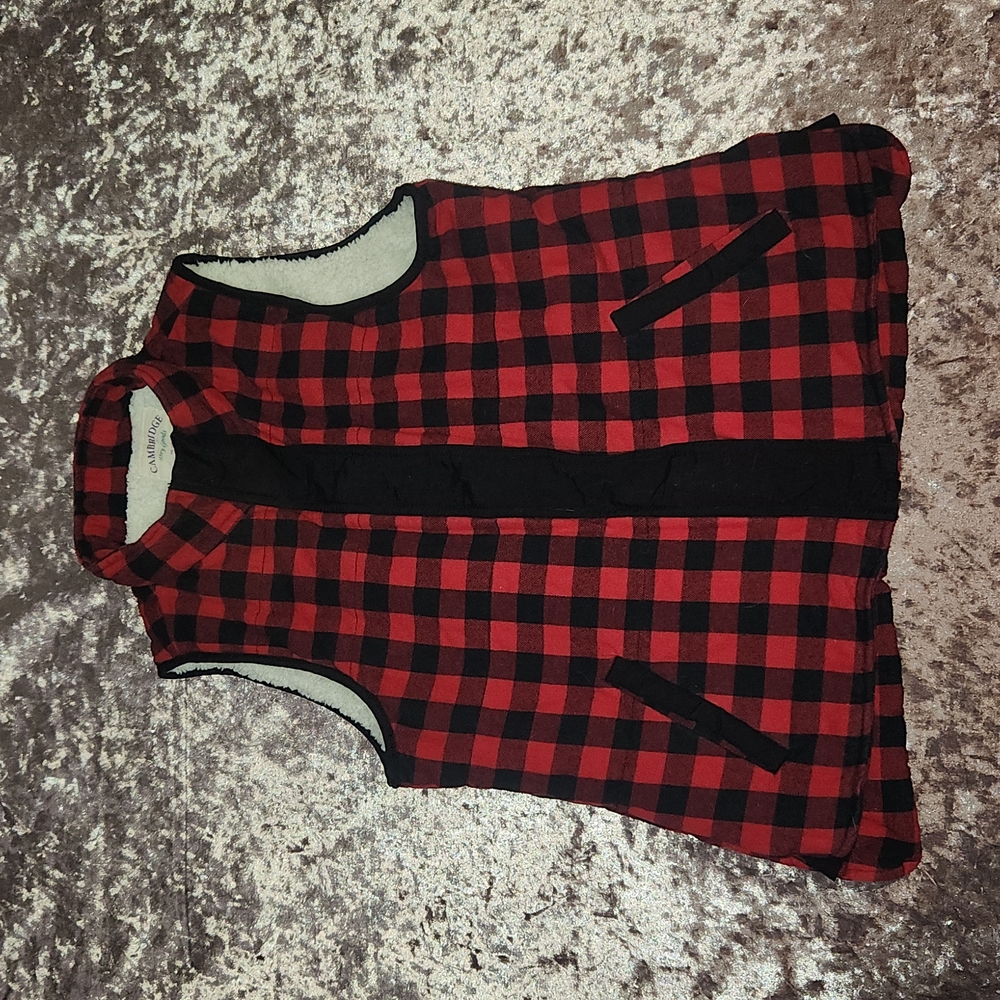 Cambridge Dry Goods Red/Black Plaid Zip-Up Sherpa Lined Vest/Jacket
